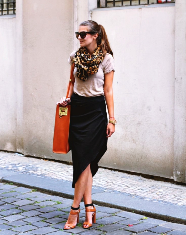 Elegant-Skirt-Outfits-For-Working-Women