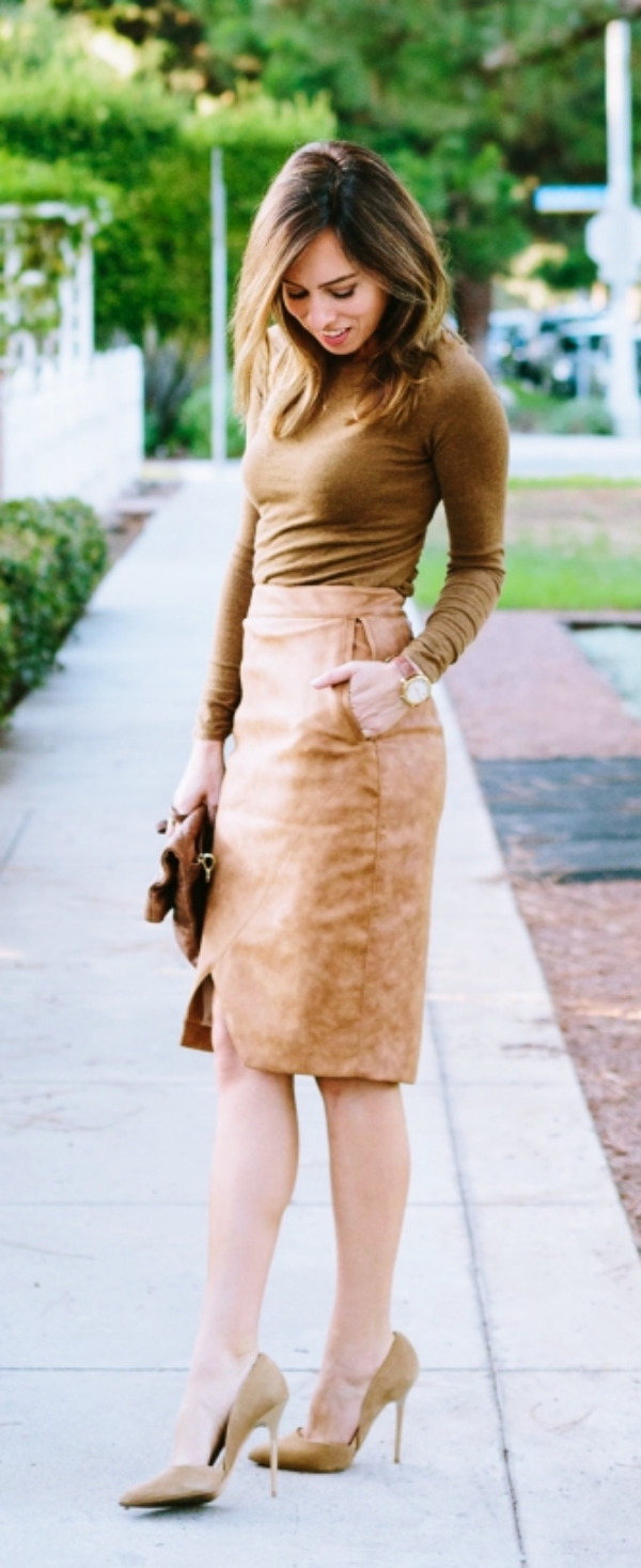 Elegant-Skirt-Outfits-For-Working-Women