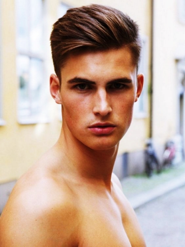 Simple-and-Sexy-Office-Hairstyles-For-Men