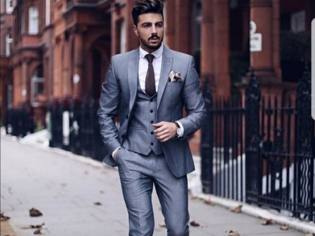 Gentleman’s Guide to Achieve a Winning Look at Work