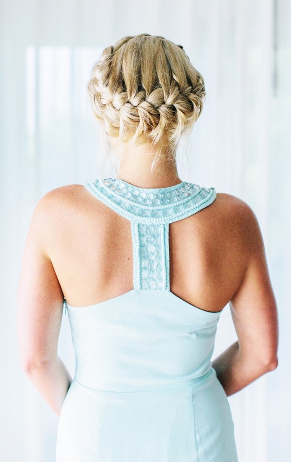 Braid-Updos-to-Challenge-Hot-Weather-in-Style
