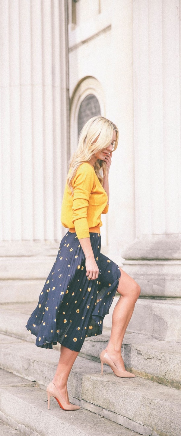 Ways-To-Wear-Skirts-in-the-Office