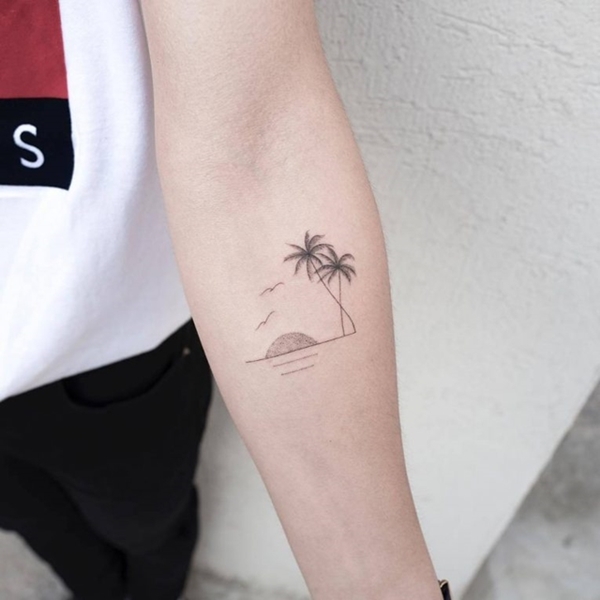 cute-tiny-tattoo-designs-for-working-women