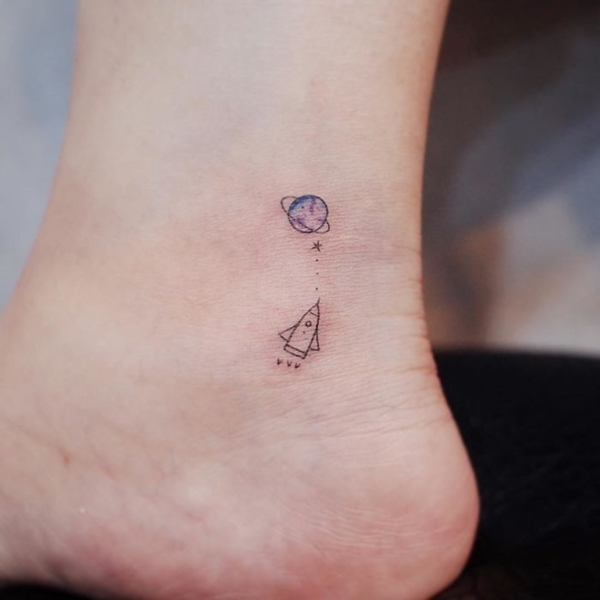 cute-tiny-tattoo-designs-for-working-women