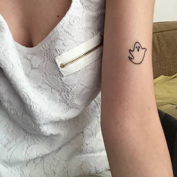 cute-tiny-tattoo-designs-for-working-women