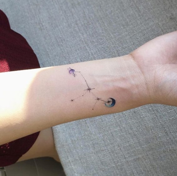 cute-tiny-tattoo-designs-for-working-women