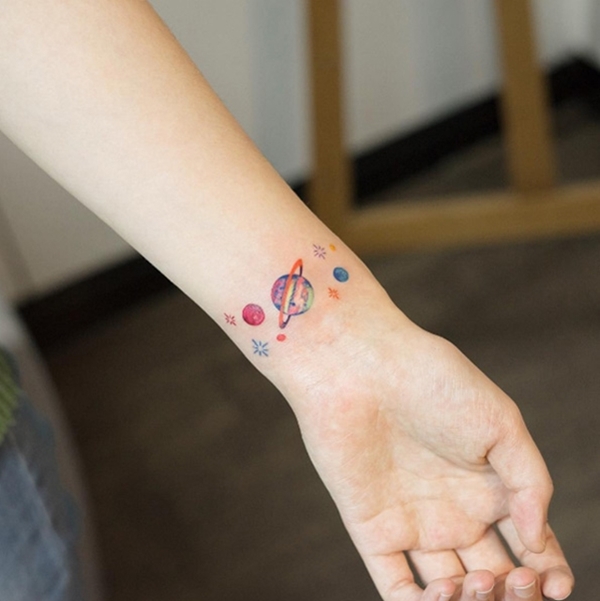 cute-tiny-tattoo-designs-for-working-women