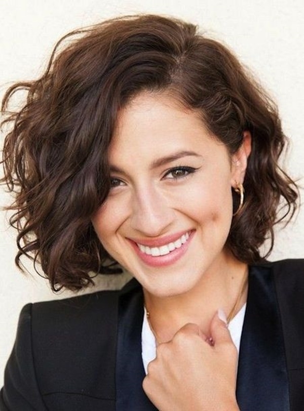 16best Short Hairstyles For Round Chubby Faces. 