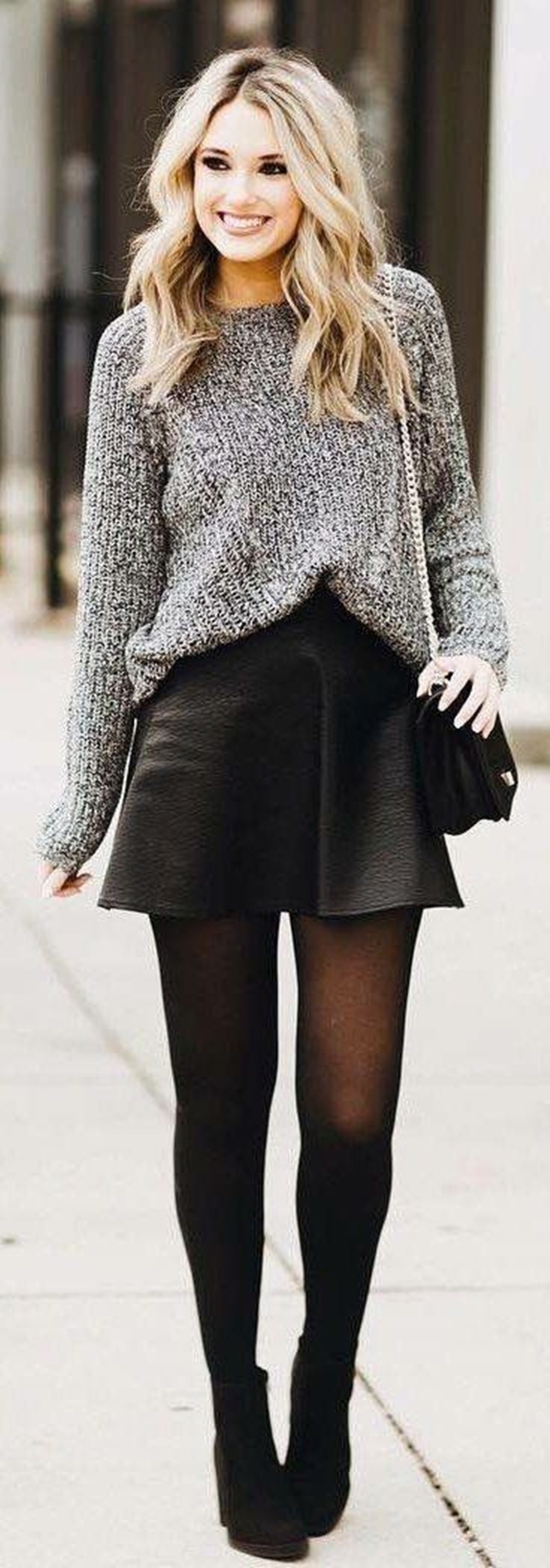 Ways-to-Wear-Crop-Top-Outfits-in-Winters