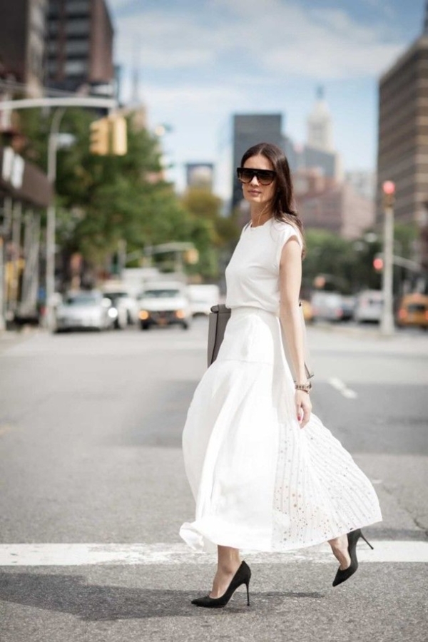 Gorgeous-Long-Skirt-Outfits-For-Working-Women