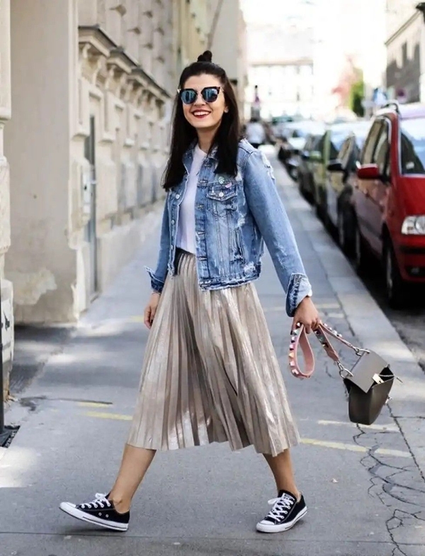 Gorgeous-Long-Skirt-Outfits-For-Working-Women