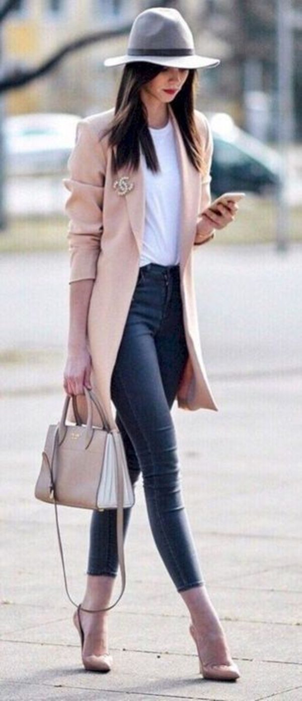 Best-Tailored-Suit-Outfits-for-Women