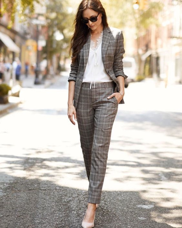 Best-Tailored-Suit-Outfits-for-Women